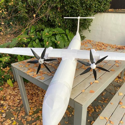 4DA0FFE7-A9D0-4FD7-9E73-95674686F75D.jpg Dash 8 Q400