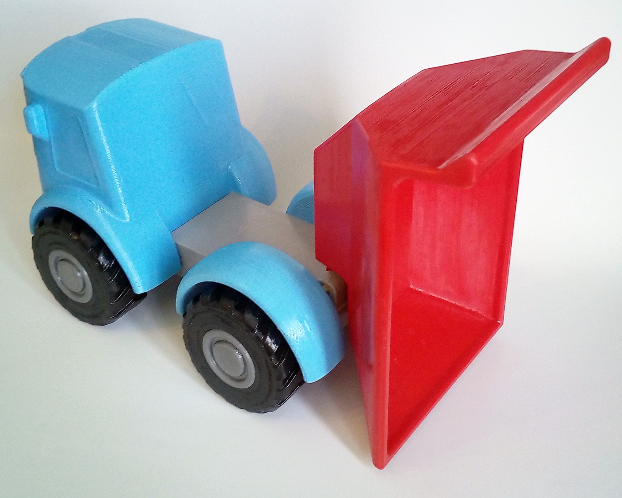 Toy-truck-Kid-Leva-Photo-09.jpg Бесплатный 3D файл Toy truck Lyova・Дизайн 3D-принтера для скачивания, sandman_d