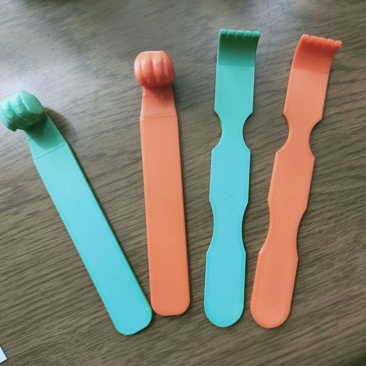 Back Scratcher & Cat Paw Bookmark Duo