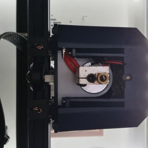 272341252_631028044681308_834708799183816554_n.jpg Anycubic Vyper Levelsensor Schutz