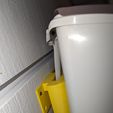 PXL_20240205_080254738.jpg Ontario green bin small bin wall mount Holder