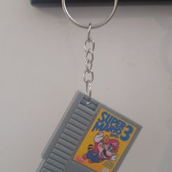 IMG_20210221_135503758.jpg NES Cartridge - Key ring