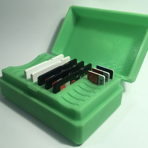 📦 Hinged Sd & Micro SD Card Box - 16 Slots - All In One Piece・Free STL ...