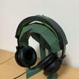 152947670_1285677901819611_5298947549316201325_n.jpg Moderner Headset-Ständer aus niedrigem Poly