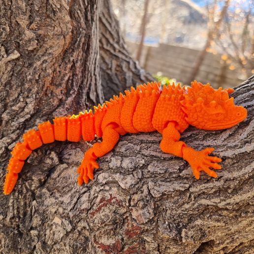 20220122_160253.jpg Lézard articulé Pas de support Impression en place