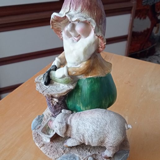 gnome gnomo with pig scan 3D model