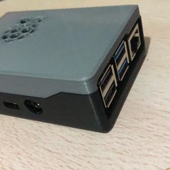 rasp3.jpg Free STL file Case Raspberry pi 4 b・3D printing idea to download