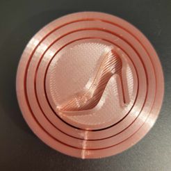 BarbieFidget1.jpg STL file Barbie Fidget Spinner・Model to download and 3D print