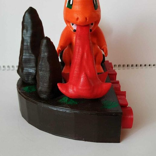 WhatsApp-Image-2021-02-24-at-1.15.02-PM(2).jpeg Charmander diorama