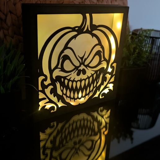 Evil Pumpkin Skull & Vines - Front Plate for Modular Lightbox
