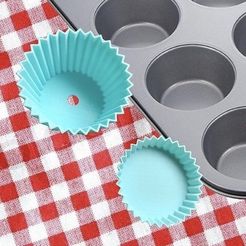 99babed563510e82d4706b1faf51d070_display_large.jpg STL-Datei Cupcake Wrapper Planter Pot (Cup & Saucer) kostenlos・Design für 3D-Drucker zum herunterladen