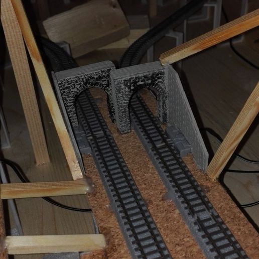 IMG_20171112_124030[2.jpg Tunnel Side Wall (left + right)