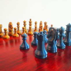 Chess_02.jpg CHESS SET / BOARD GAME