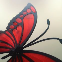 Schmetterling2.jpg Butterfly with movable wings