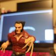 20250307_183222.jpg Marvel Legends Wolverine Bone Claws