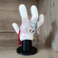 1731165995429.jpg CARTOON GLOVE STAND