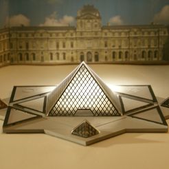 01-pyramide-eclairee.jpg STL file pyramid of the louvre・3D printer design to download