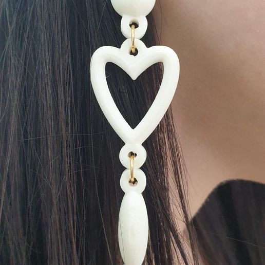 Heart earrings 3D model