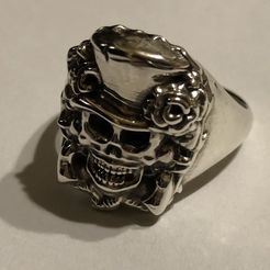 IMG_0800.jpg STL-Datei skull signet ring kostenlos・Design für 3D-Drucker zum herunterladen