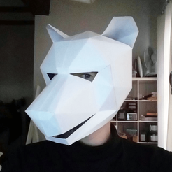 Capture d’écran 2018-04-05 à 17.31.46.png Low poly wolf paper mask