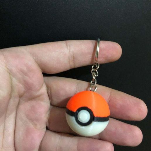 Pokeball Keychain Multicolor - 3D model önizlemesi