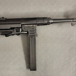 L41-auf-AGM-MP40.jpg ARADO L41 silencer for AGM MP40 Airsoft AEG 1/1 Full Scale