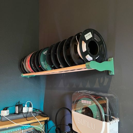 018dceaf90fc978567e7a5e370ed589f15720485a3.jpg Filament shelf small and stronge