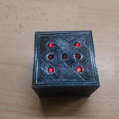 DSC_1344.JPG Box for Vellemann shaking dice kit