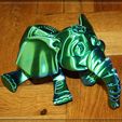 Niedlicher Flexi Print-in-Place Zirkus-Elefant