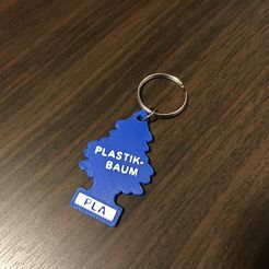 Foto_02.04.18_22_05_09.jpg Бесплатный 3D файл Little Tree Keychain (Wunderbaum)・Дизайн для загрузки и 3D-печати