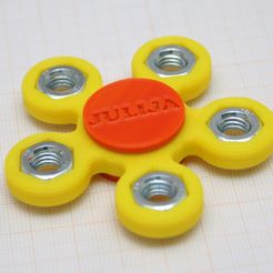 DSC06944.JPG Free STL file Flower Like Fidget With M8 Nuts・3D printing design to download