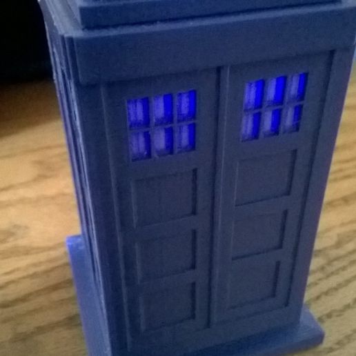 TARDIS with LED Mount Dual Extrusion Print