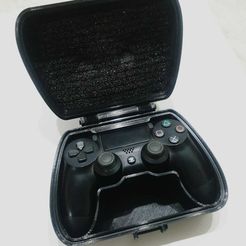 WhatsApp-Image-2023-06-28-at-10.17.57-PM.jpeg PS4 Controller Travel Case