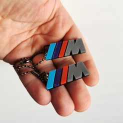 IMG_20200322_173854.jpg Archivo STL Llavero BMW M power・Objeto para impresora 3D para descargar