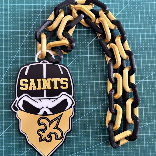 IMG_6958.jpeg CADENA SKULL  NEW ORLEANS SAINTS NFL