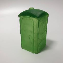 IMG_20210922_021916_318.jpg 1:64 scale portable toilet for diorama