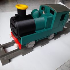 new-20211201_152736.jpg Free STL file STEAM LOCO DUPLO STYLE・3D printing template to download