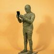 スクリーンショット-2025-04-12-214251.png Mutti am Telefon