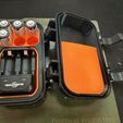 0-2.jpg Surefire Battery and Charger Case