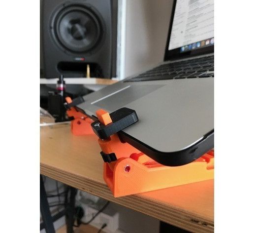 77cf3640b597077001d9a0f3199b3394_preview_featured.JPG Notebook / Laptop Stand