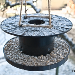 3.png Free 3D file Spool bird feeder・3D printable model to download