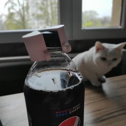 2.jpg Pet bottle cap defender / anti drink thief protector