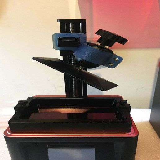 tilted3.jpg Cabezal de goteo angular Elegoo Mars