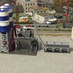 IMG_7711.JPG Free STL file HO Scale NEW Concrete Plant・3D printer model to download