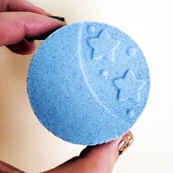 moonandstarssample.jpg Файл STL Форма для бомбочек для ванны Гибридная луна и звезды - КОММЕРЧЕСКАЯ ЛИЦЕНЗИЯ・Дизайн 3D-печати для загрузки3D