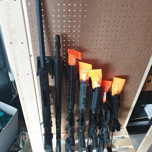 WhatsApp_Image_2019-07-30_at_20.33.02.jpeg Gancho para suporte de espingarda