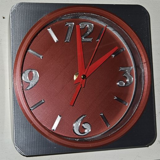 CLOCK5.jpg Wall clock