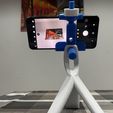 tripode2.jpg Tripod, cell phone holder