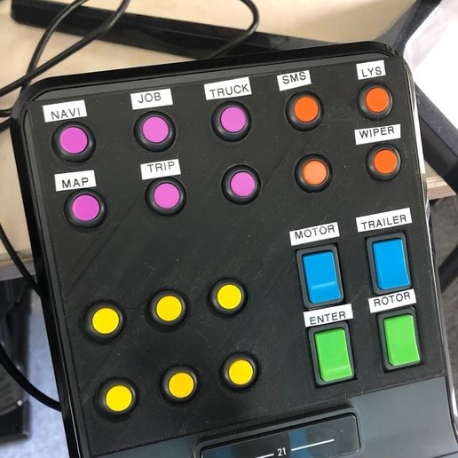 IMG_1371.jpg Saitek sidepanel