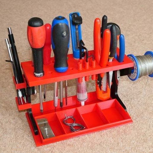 Toolrack01.JPG Organizador de estante de herramientas de escritorio para pequeñas herramientas de mano